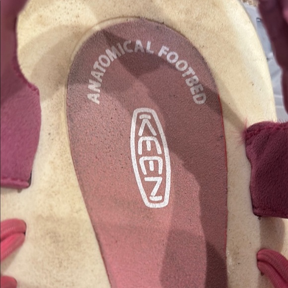 Keen Pink Woven Cord Sandals size 8.5 - Picture 2 of 8